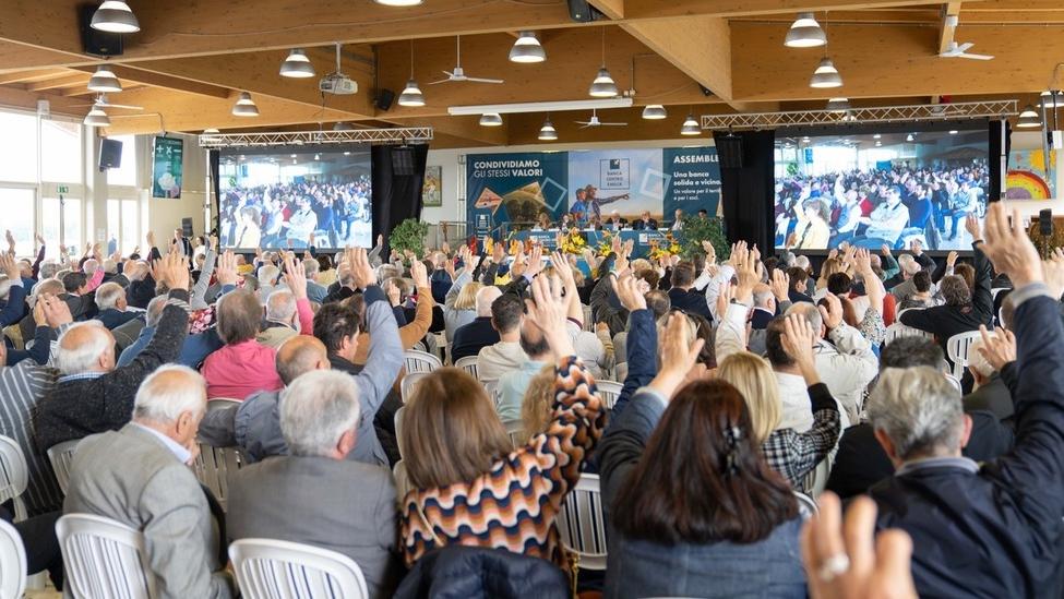 Corporeno. La Banca Centro Emilia cresce. Il presidente: «Solida e affidabile»