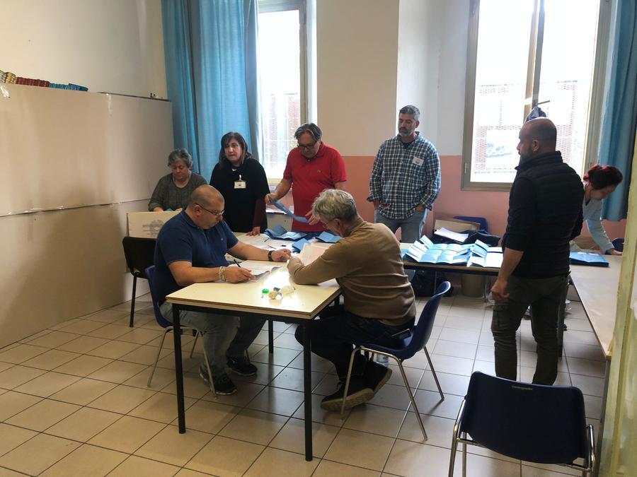 Elezioni a Rio, tiene l’affluenza rispetto a cinque anni fa