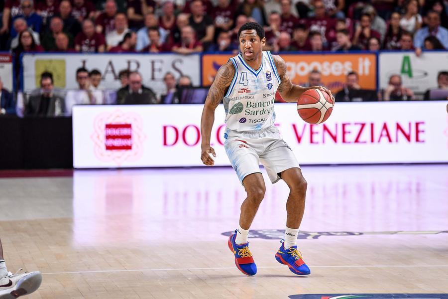 Straordinario Banco a Venezia, la serie playoff è 1-1