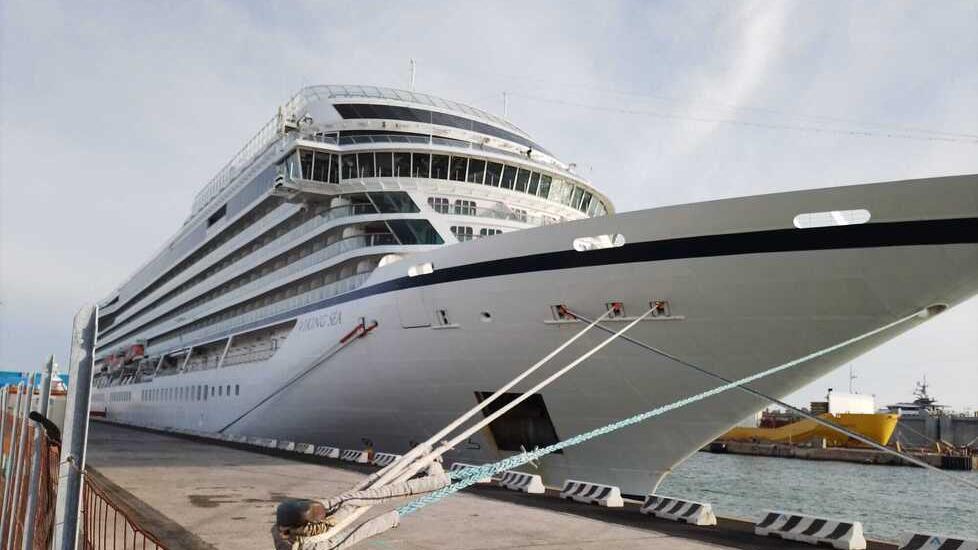 Crociere, a Livorno ecco quasi 300 navi: in porto i giganti del mare. Le giornate-boom