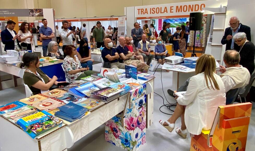 L’isola si prepara a sbarcare alla Fiera del libro di Torino