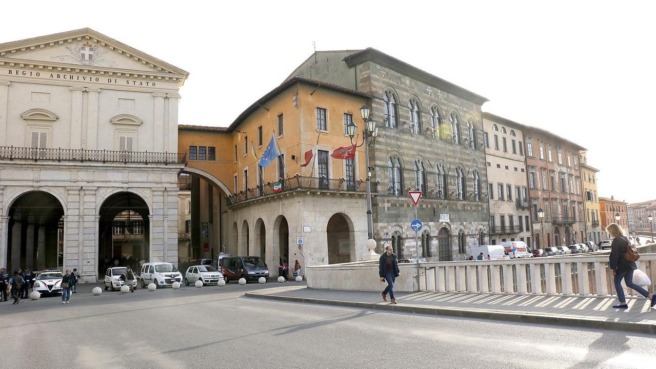 Consiglio comunale a Pisa, i “sicuri” e gli esclusi: ecco le possibili formazioni