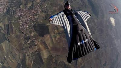 Calangianus, artigiano del ferro ai mondiali di tuta alare