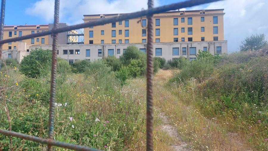 Scuole, strade e cantieri: segnalateci le incompiute