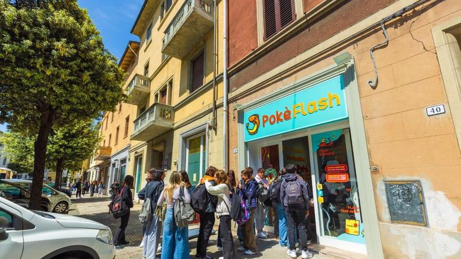 Pokè a Pistoia, il ristorante che piace ai giovani: «Un investimento vincente»