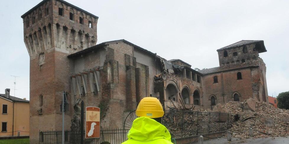 Bassa Modenese. «A undici anni dal terremoto i centri storici soffrono ancora» 