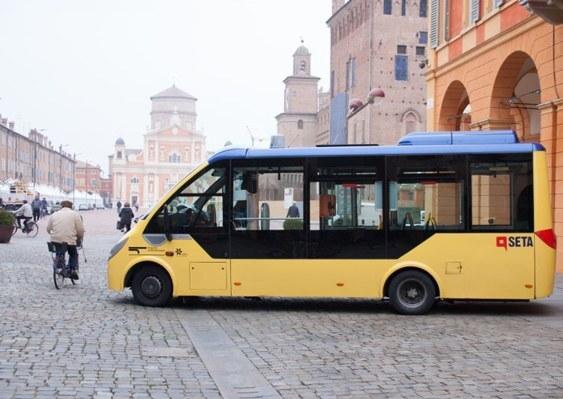 Carpi. «Mia figlia 13enne ha sbagliato a timbrare il biglietto ed è stata multata in bus» 