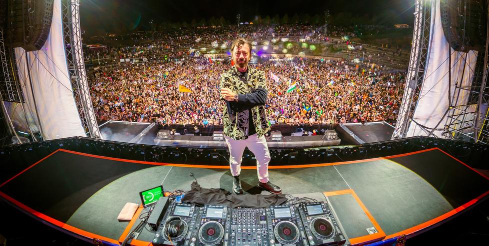 Debutta “Electronic Bbq” made in Benny Benassi