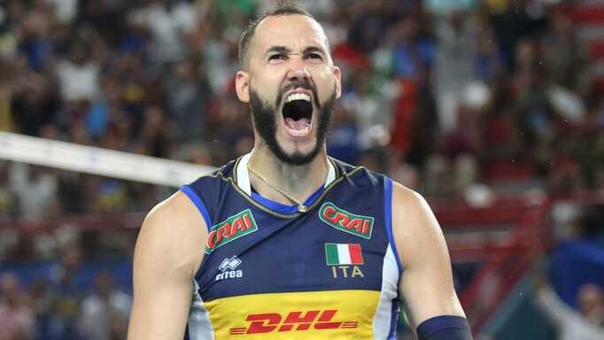 Modena Volley abbraccia il campione Juantorena