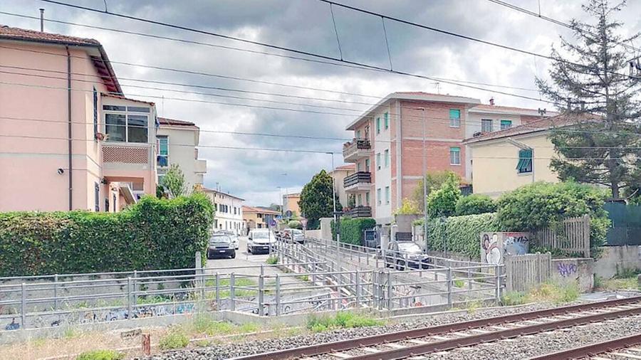 Noi ragazzini “ribelli” tra case, binari e il fischio del treno: Vi racconto “Il nostro Rombolino”