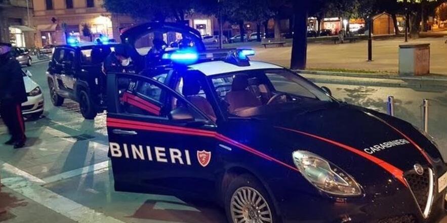 Firenze, tredicenne aggredito alla fermata: altra rapina al Far west della stazione