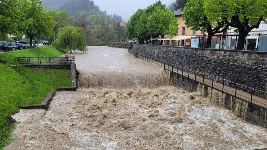 Allerta meteo, la Regione Toscana fa chiarezza: perché sono emesse e a cosa servono