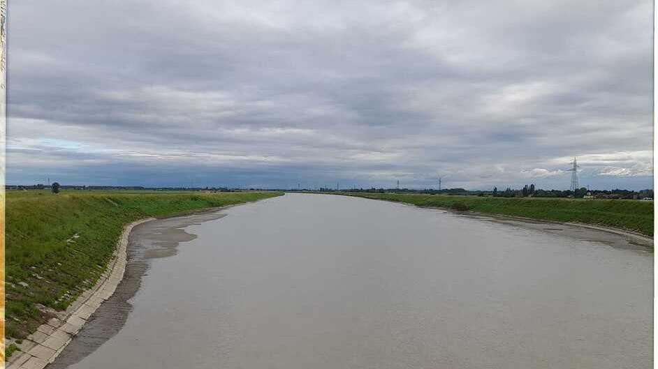 Ferrara, la piena del Reno non fa disastri: «L’apertura del Cavo ci ha salvati»