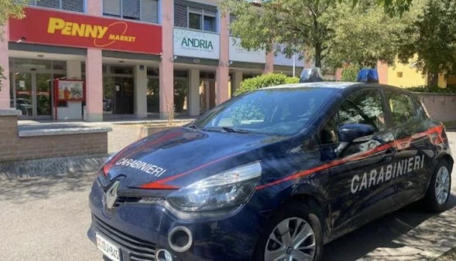 Rapinarono il Penny market, arrestati due 32enni
