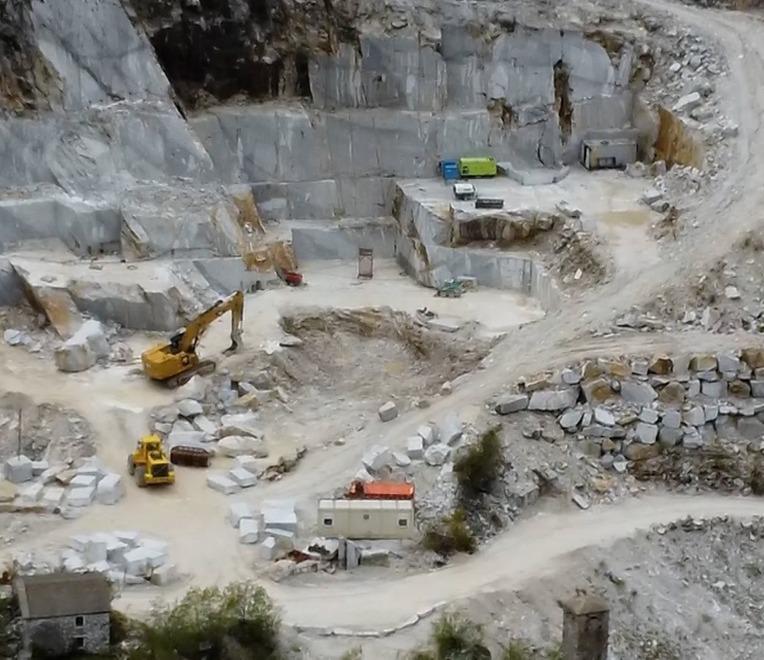 La cava teatro della tragedia di sabato mattina