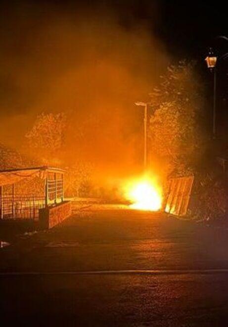 L’incendio nella notte di mercoledì