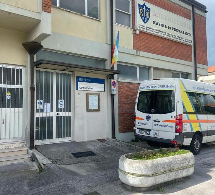 Il centro prelievi della Misericordia di Tonfano
