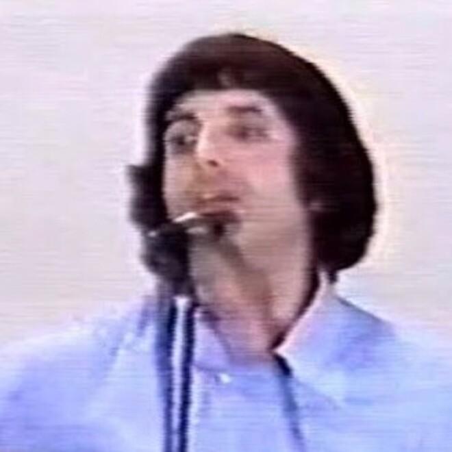 Pino Piras il celebre cantautore scomparso nel 1989 è stato uno dei più illustri partecipanti alla gara canora