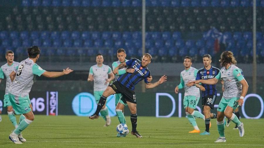 Delusione Pisa, con la Spal perde ed è fuori dai playoff