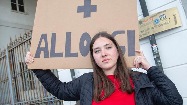 Truffe, affitti in nero e razzismo: ecco le trappole per gli studenti fuori sede anche a Reggio Emilia