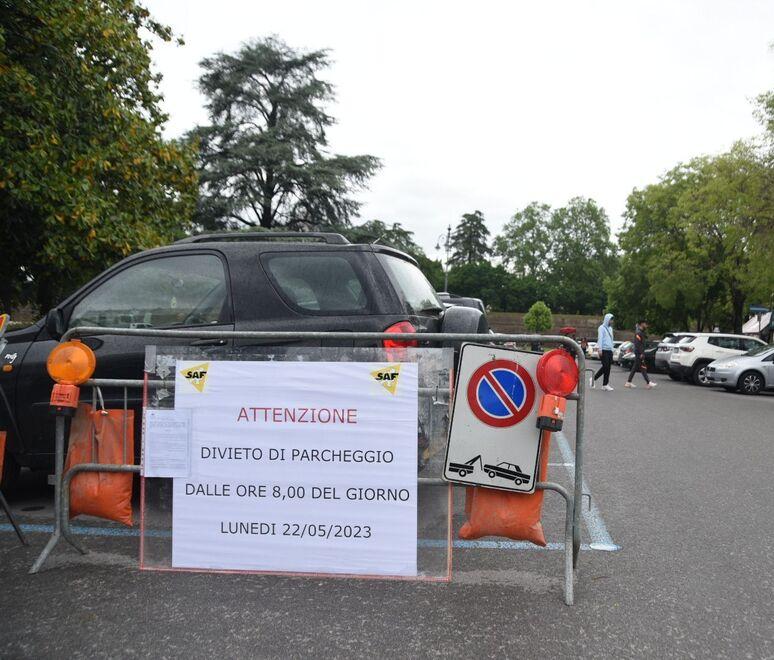 Lucca, via ai lavori del sottopasso: ci sarà un by-pass sugli spalti