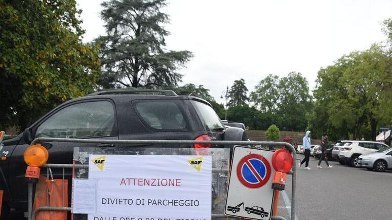 Lucca, via ai lavori del sottopasso: ci sarà un by-pass sugli spalti