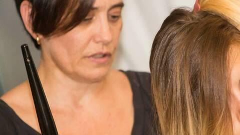 Tre comunità in lutto per Michela. La parrucchiera è morta a 55 anni