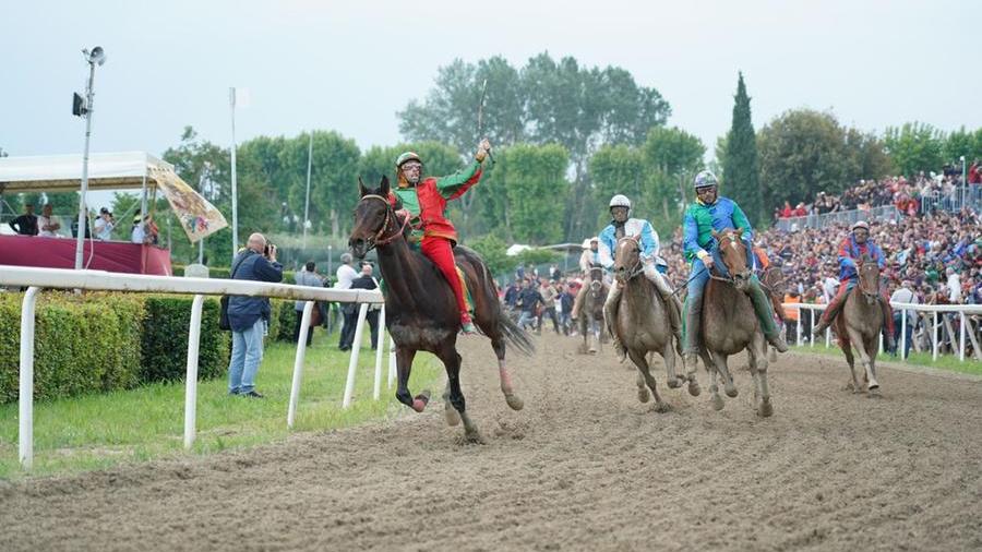 La vittoria di Sanna su Banzai (foto Franco Silvi)