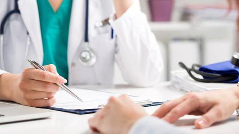 Medici di base a rischio scomparsa in Sardegna, entro il 2025 andranno in pensione in 380