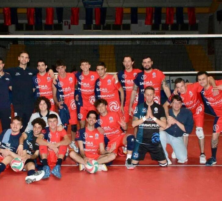 La squadra della Sacma Volley