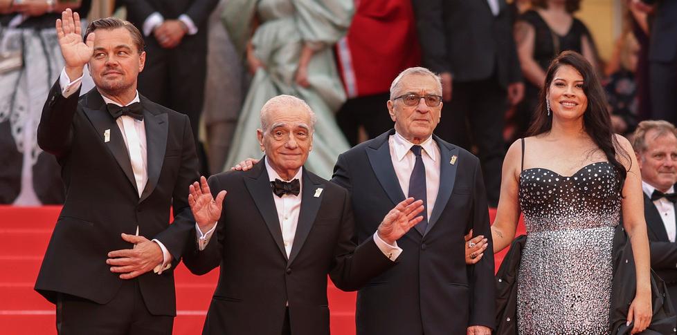 Leonardo DiCaprio, Martin Scorsese, Robert De Niro e Lily Gladstone sul red carpet della première di “Killers of the Flower Moon”