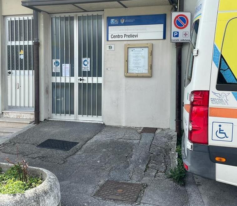 La sede del centro prelievi della Misericordia di Marina