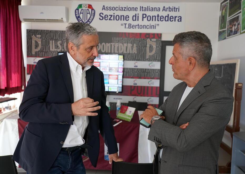 A sinistra il direttore sportivo Moreno Zocchi e il patron Rosettano Navarra (foto Silvi)