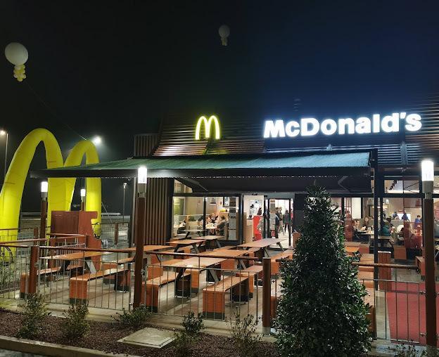 McDonald’s apre ai colloqui: oggi le selezioni per 25 figure per i locali di Correggio e Carpi