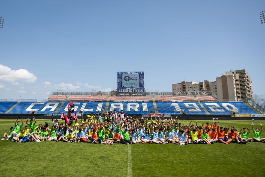 Cagliari, gran festa all’Unipol Domus con la Coppa dei quartieri