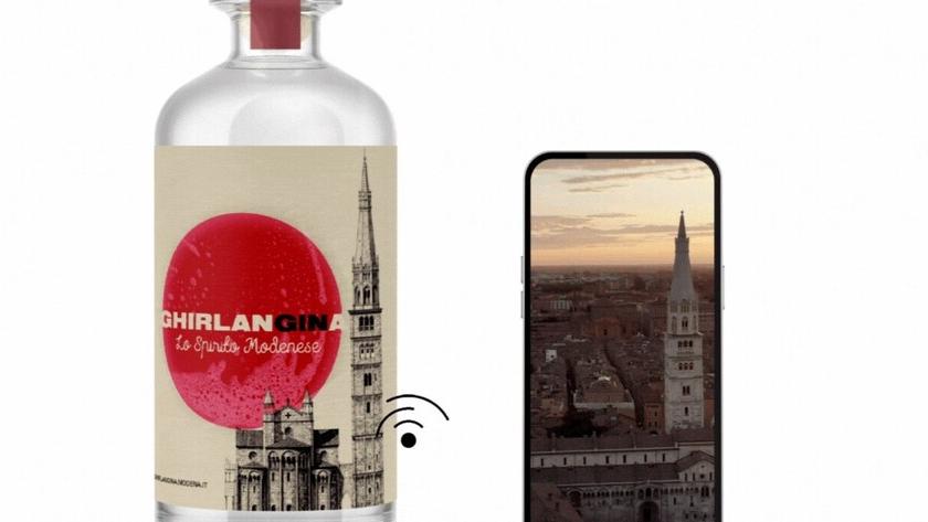 “GhirlanGINa”, il primo gin interattivo modenese: con lo smartphone degusti la cultura 
