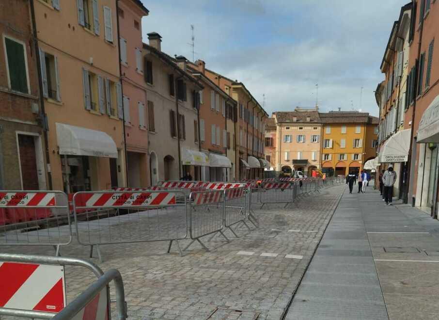 Carpi. «Il cantiere di corso Roma finirà a metà giugno: altre due settimane di ritardo» 