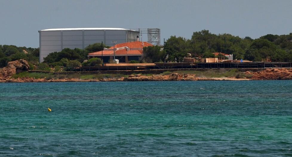 Un gazebo da 2 milioni a Villa Joy per il party reale: al via i controlli