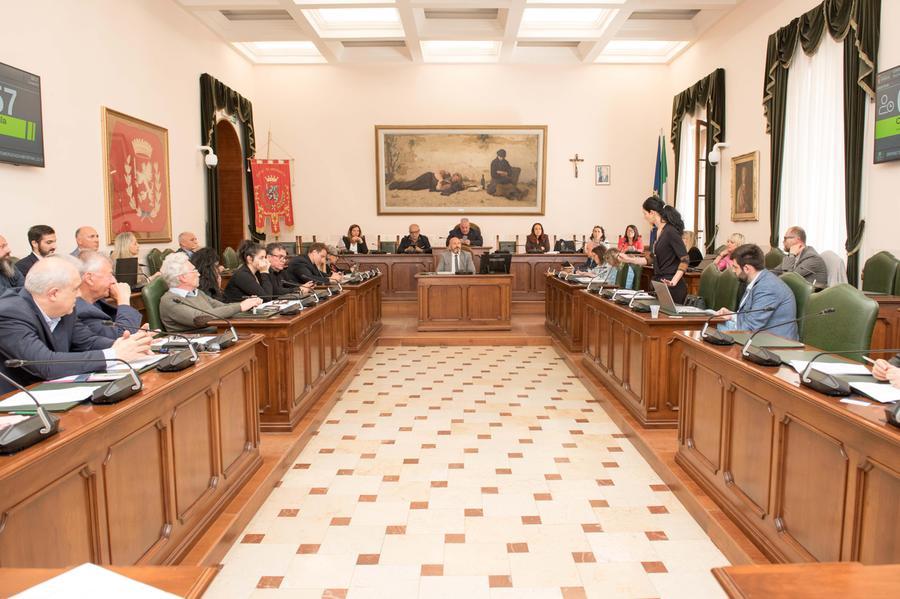 
	Una seduta del consiglio comunale (Foto Agenzia Bf)

