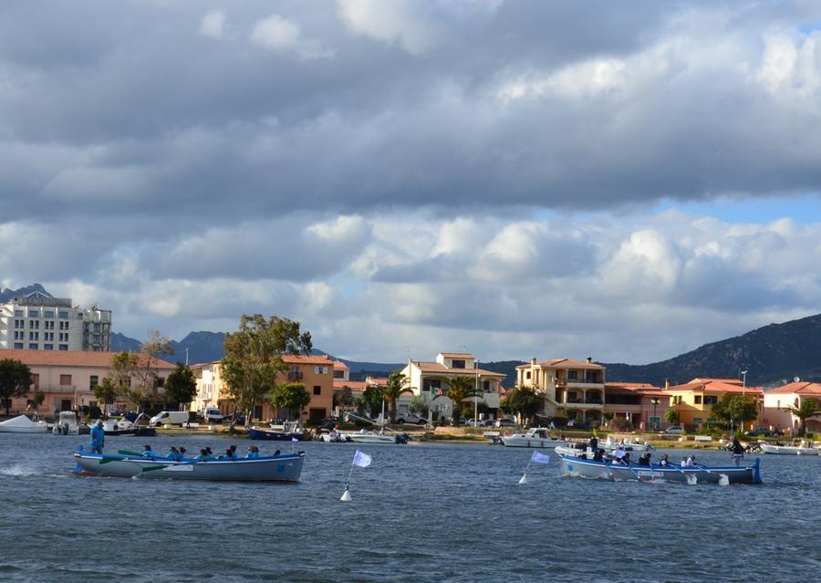 Al via a Olbia la Remata dei mestieri: in acqua anche estetiste, Aspo, polizia