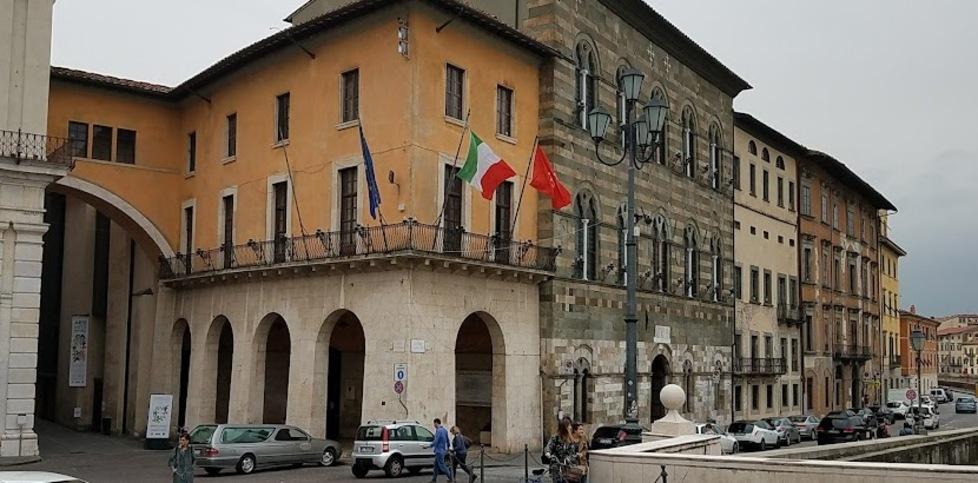 Pisa, i 42 ex consiglieri non pagheranno: «Le richieste del Comune illegittime»