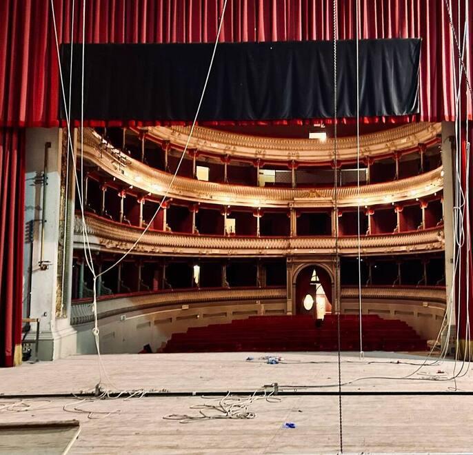 Teatro Borgatti, aggiudicati i lavori 