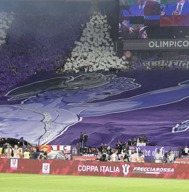 Fiorentina, Italiano scuote il gruppo: «Abbiamo giocato alla pari con una big di Champions» 