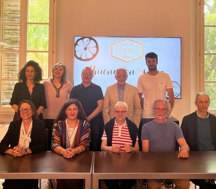 Distribuiti oltre 880 quintali di cibo a 285 famiglie delle Terre d’Argine