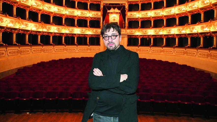 Il compositore pisano mette Eco in musica: «Con “Il nome della rosa” il mio debutto alla Scala»