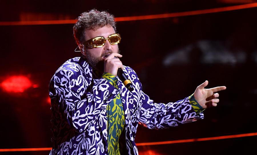 Italian singer Dargen D'Amico performs on stage at the Ariston theatre during the 72nd Sanremo Italian Song Festival, in Sanremo, Italy, 03 February 2022. The music festival runs from 01 to 05 February 2022.   ANSA/ETTORE FERRARI 