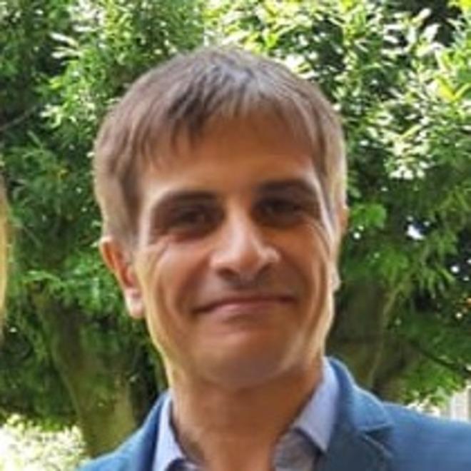 
	Il professor Pasqualino Albi

