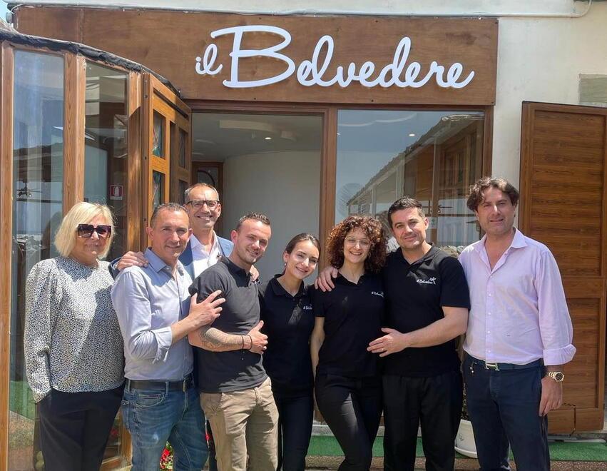 Due fratelli e il loro sogno: apre il Belvedere a Marina di Pisa