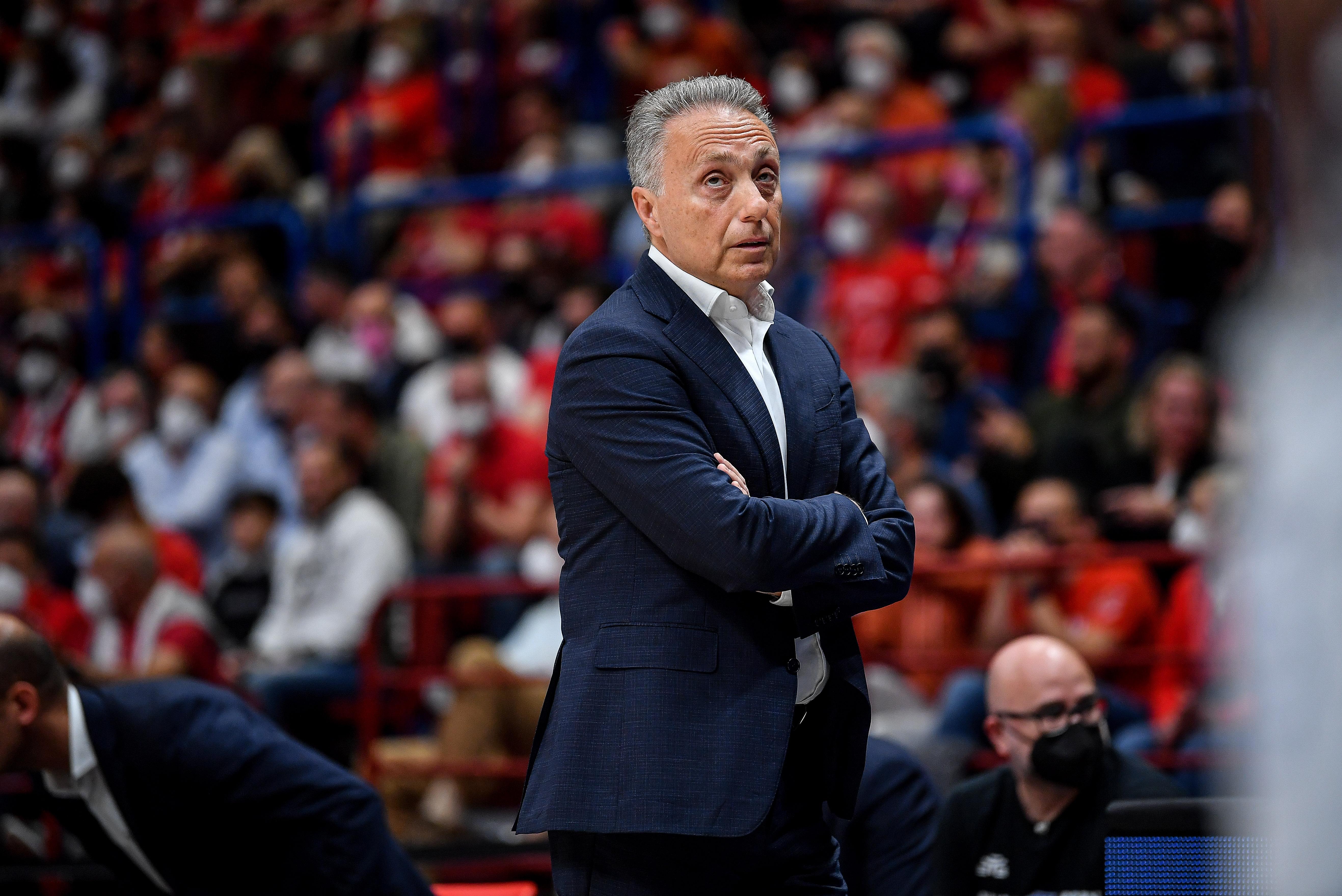 Dinamo, prova a impaurire Milano. Bucchi: «Andiamo oltre i limiti»