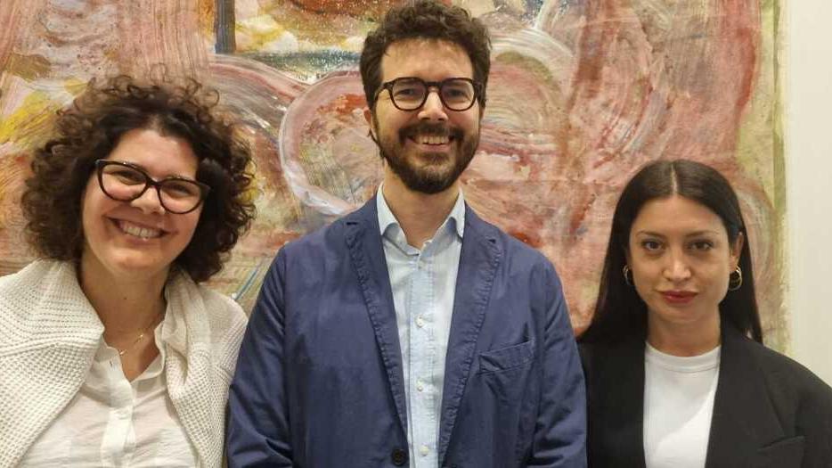 Michela Gaito responsabile Fundraising e Sviluppo, il direttore del Centro Pecci Stefano Collicelli Cagol e Costanza Mirto Project Management Events